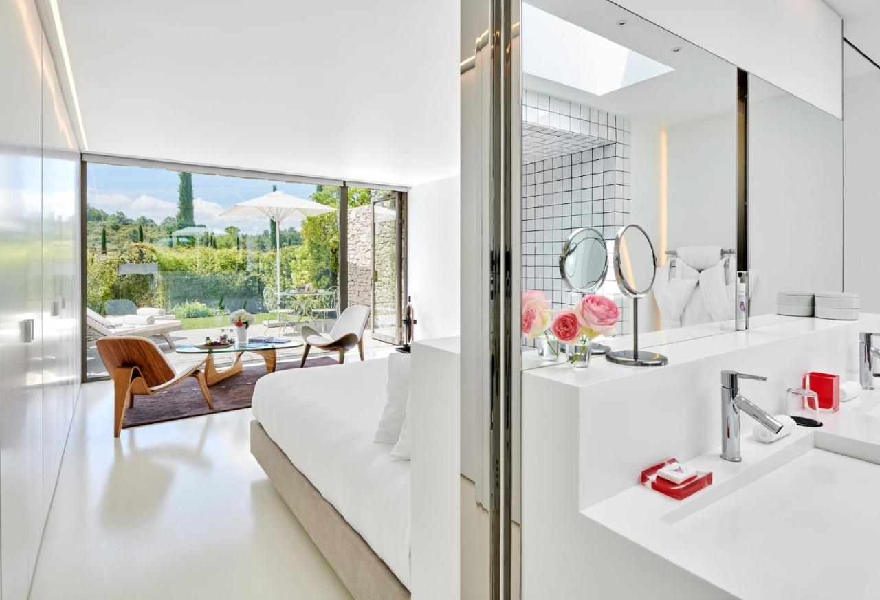 Hotel Les Andéols Saint-Saturnin-lès-Apt Esterno foto
