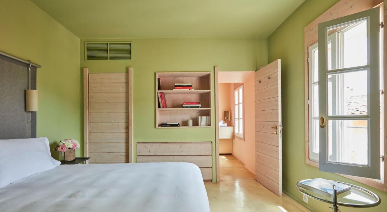 Hotel Les Andéols Saint-Saturnin-lès-Apt Esterno foto